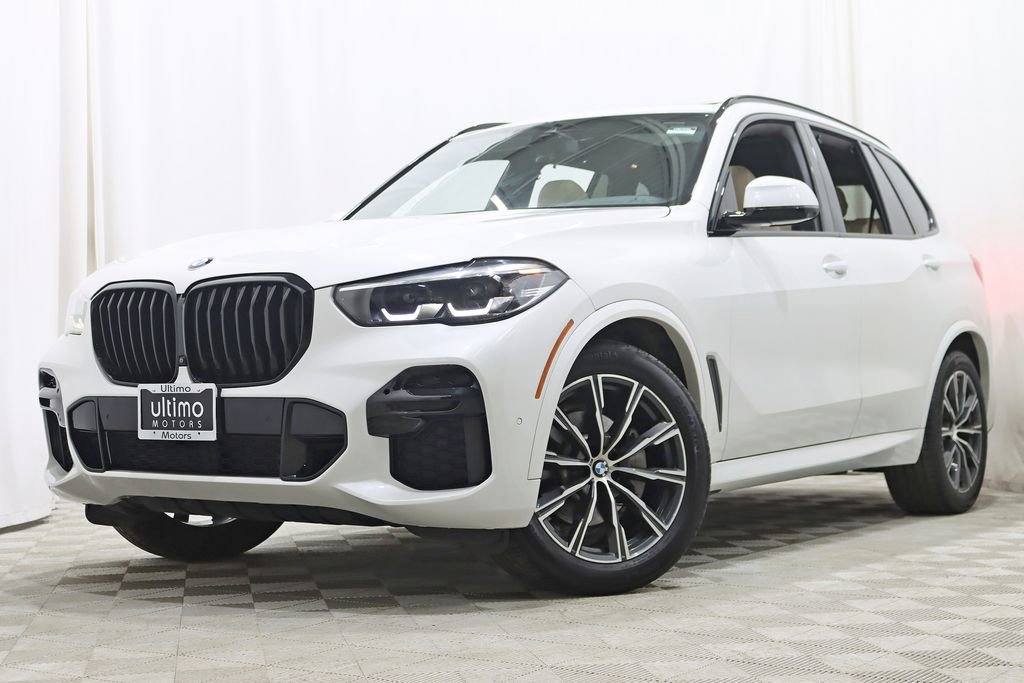 Used 2022 BMW X5 xDrive40i w/ M Sport Package AWD/4WD image 6