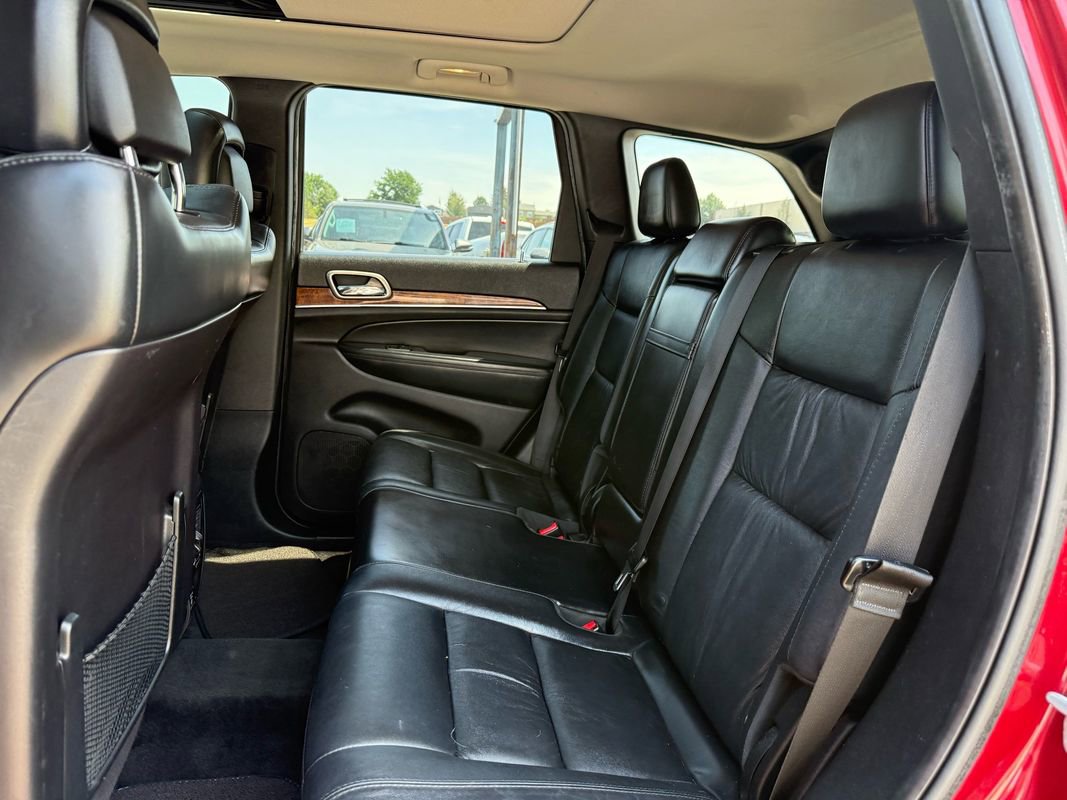 Used 2012 Jeep Grand Cherokee Limited w/ Trailer Tow Group IV image 18
