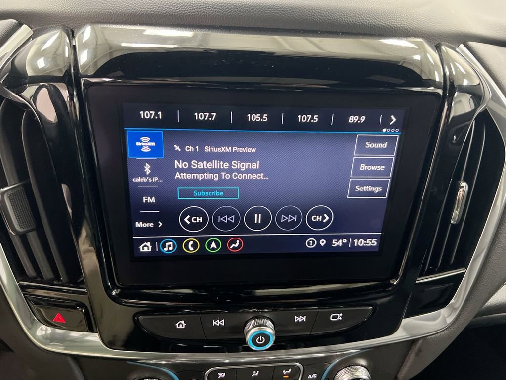 Used 2023 Chevrolet Traverse LT w/ LT Premium Package image 14