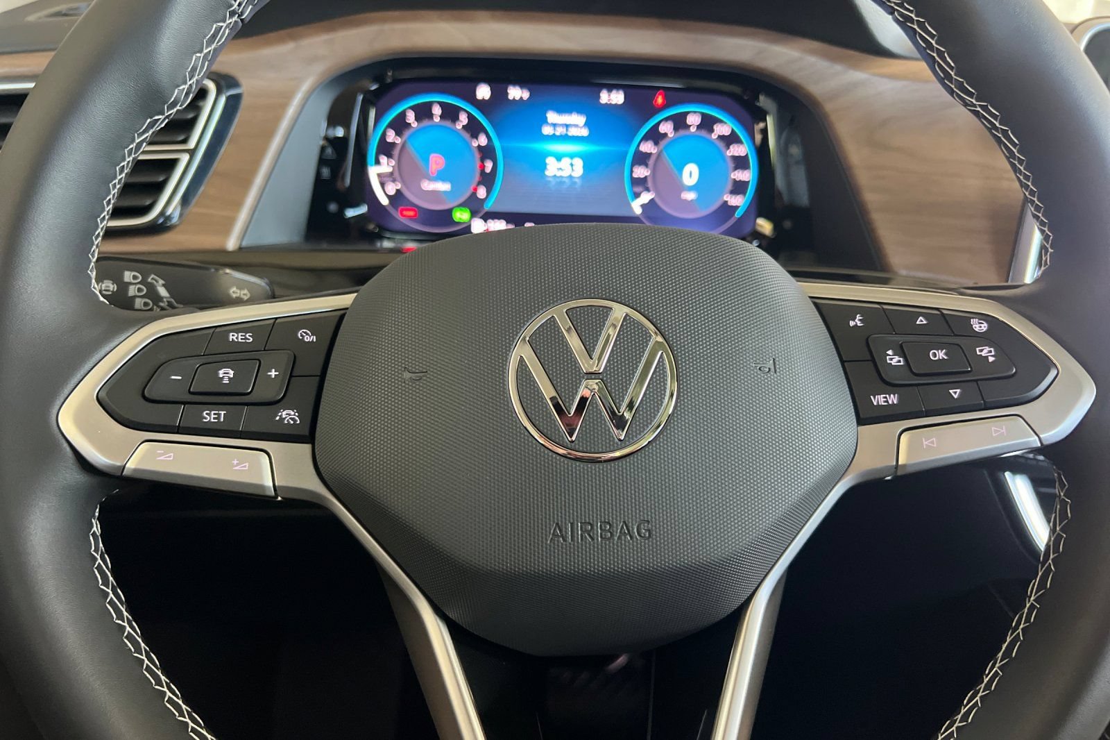 New 2026 Volkswagen Atlas SE AWD/4WD image 24