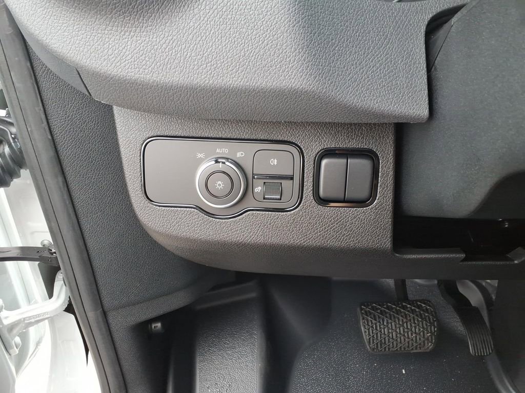 New 2026 Mercedes-Benz Sprinter 2500 image 17