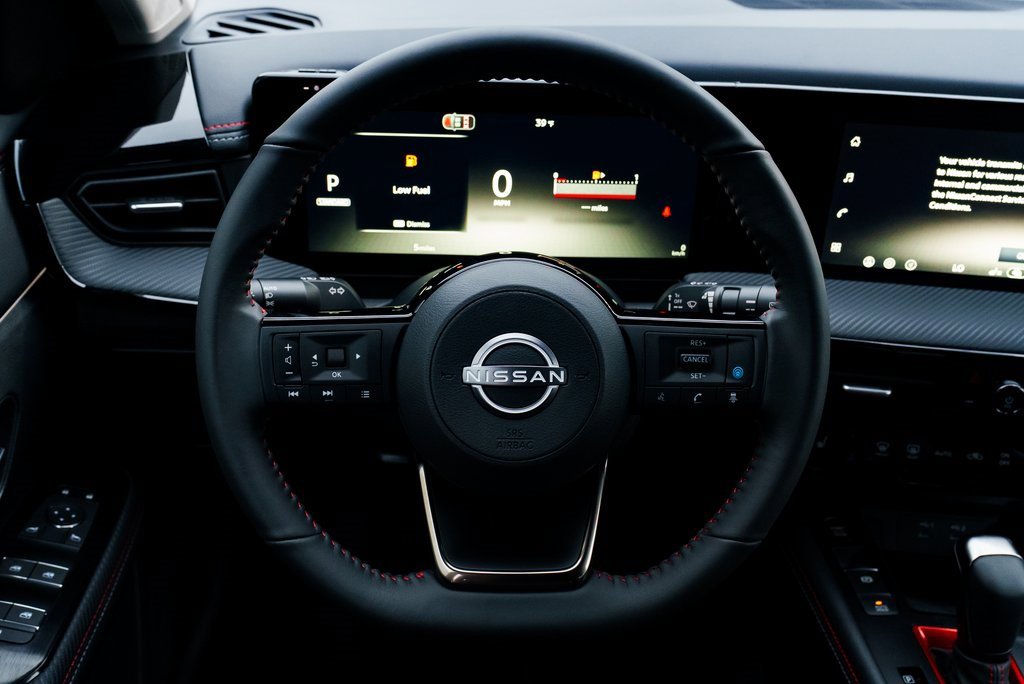 New 2026 Nissan Kicks SR image 12