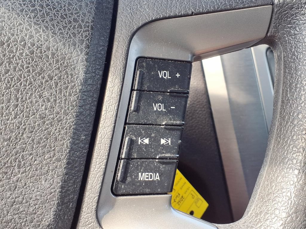 Used 2012 Ford Fusion SE FWD image 16