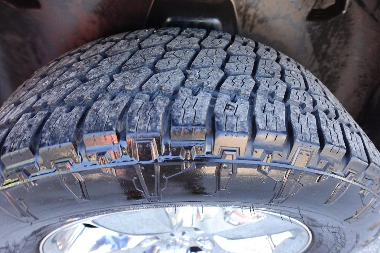 Used 2018 RAM 1500 Lone Star image 36