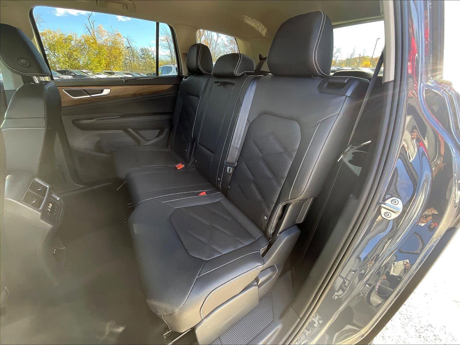New 2026 Volkswagen Atlas SE AWD/4WD image 15
