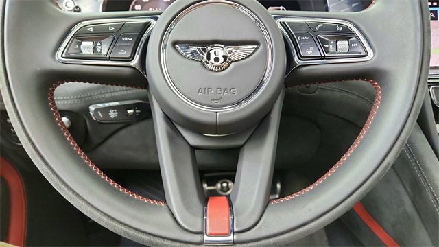 Used 2022 Bentley Bentayga Speed image 38