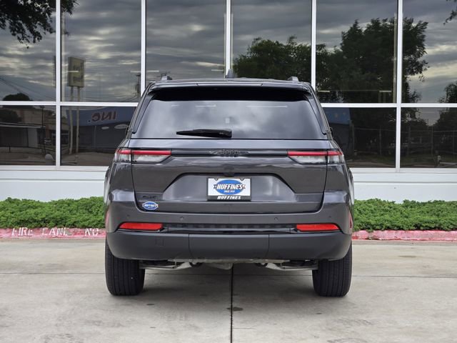 Certified 2024 Jeep Grand Cherokee Altitude AWD/4WD image 6