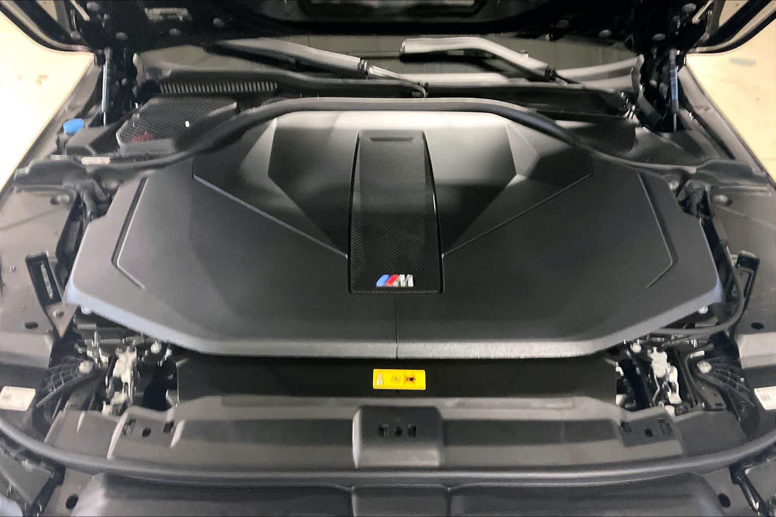 New 2026 BMW i5 M60 w/ Dynamic Handling Package AWD/4WD image 16