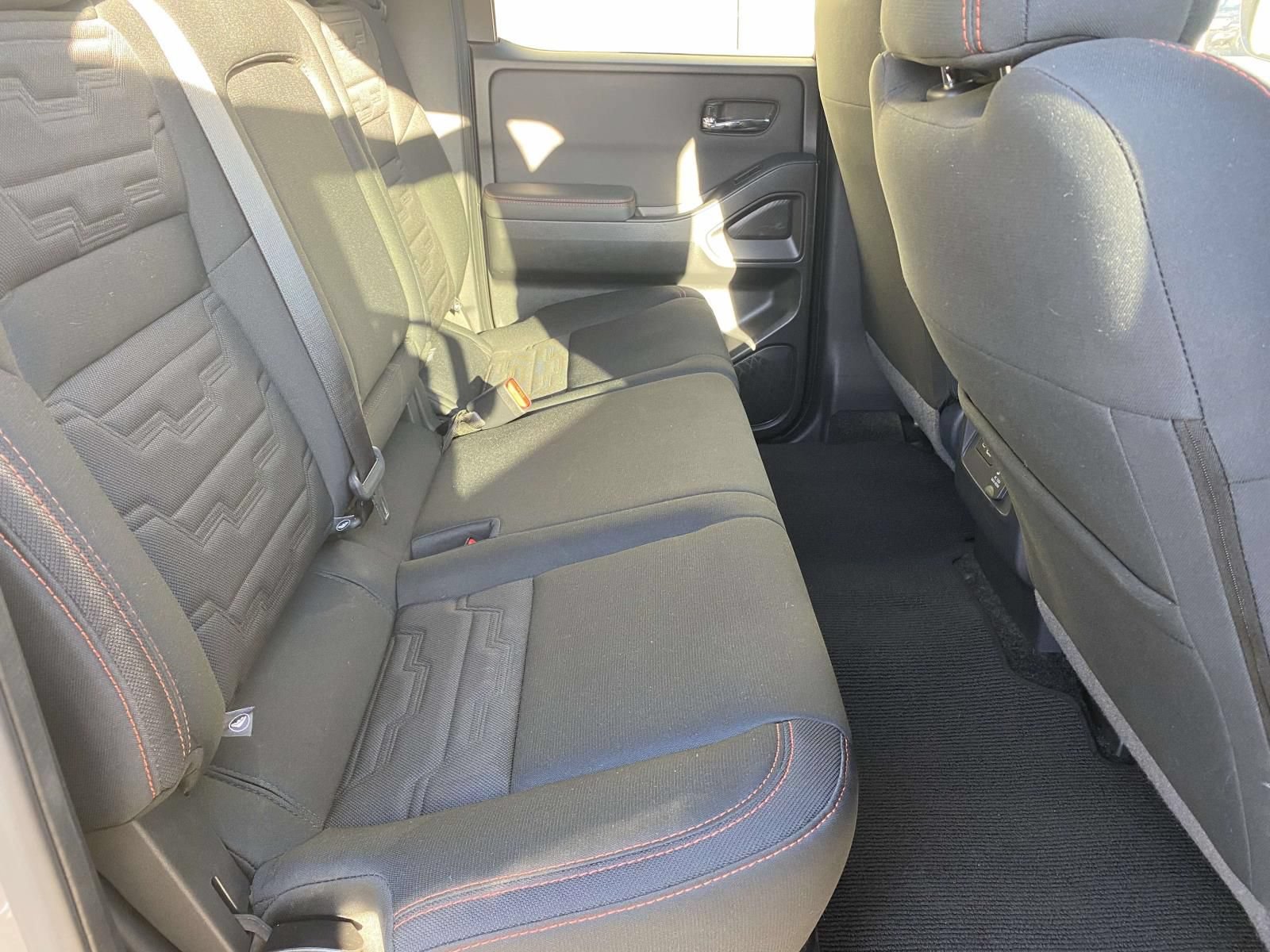 Used 2024 Nissan Frontier Pro-X w/ Pro Convenience Package RWD image 14