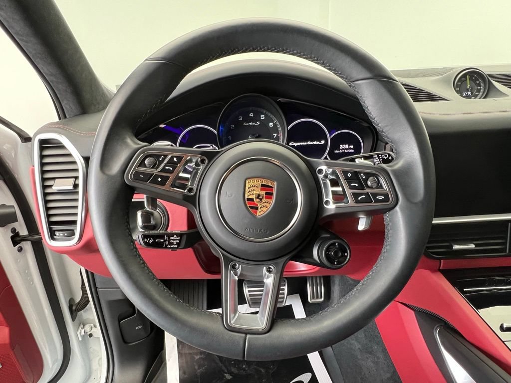 Certified 2023 Porsche Cayenne Turbo S AWD/4WD image 7