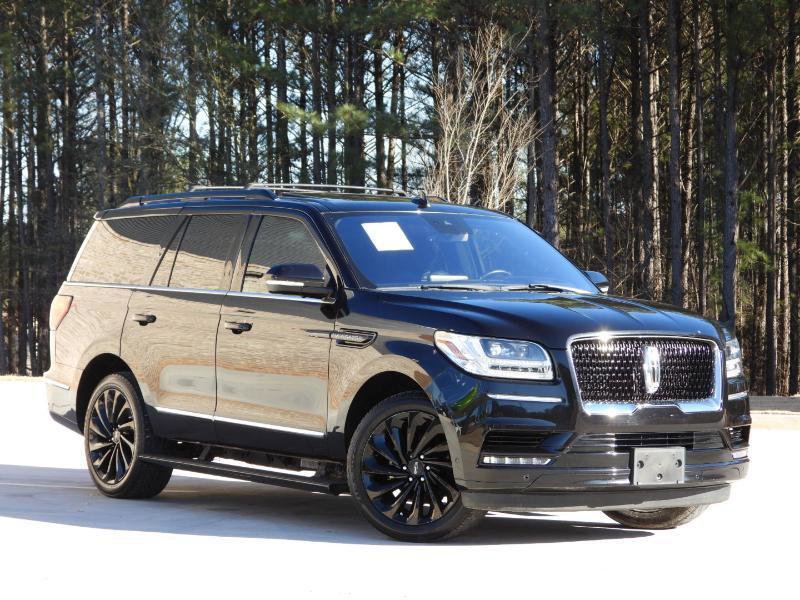 Used 2020 Lincoln Navigator Reserve w/ Equipment Group 208A Reserve image 9
