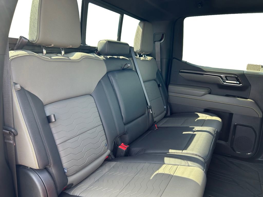 Certified 2024 Chevrolet Silverado 1500 ZR2 w/ Technology Package AWD/4WD image 18