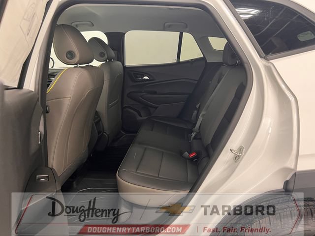New 2026 Chevrolet Trax ACTIV w/ Driver Confidence Package FWD image 33