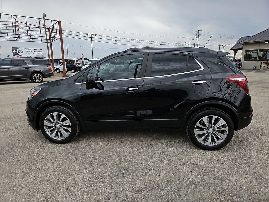 Used 2020 Buick Encore Preferred FWD image 3