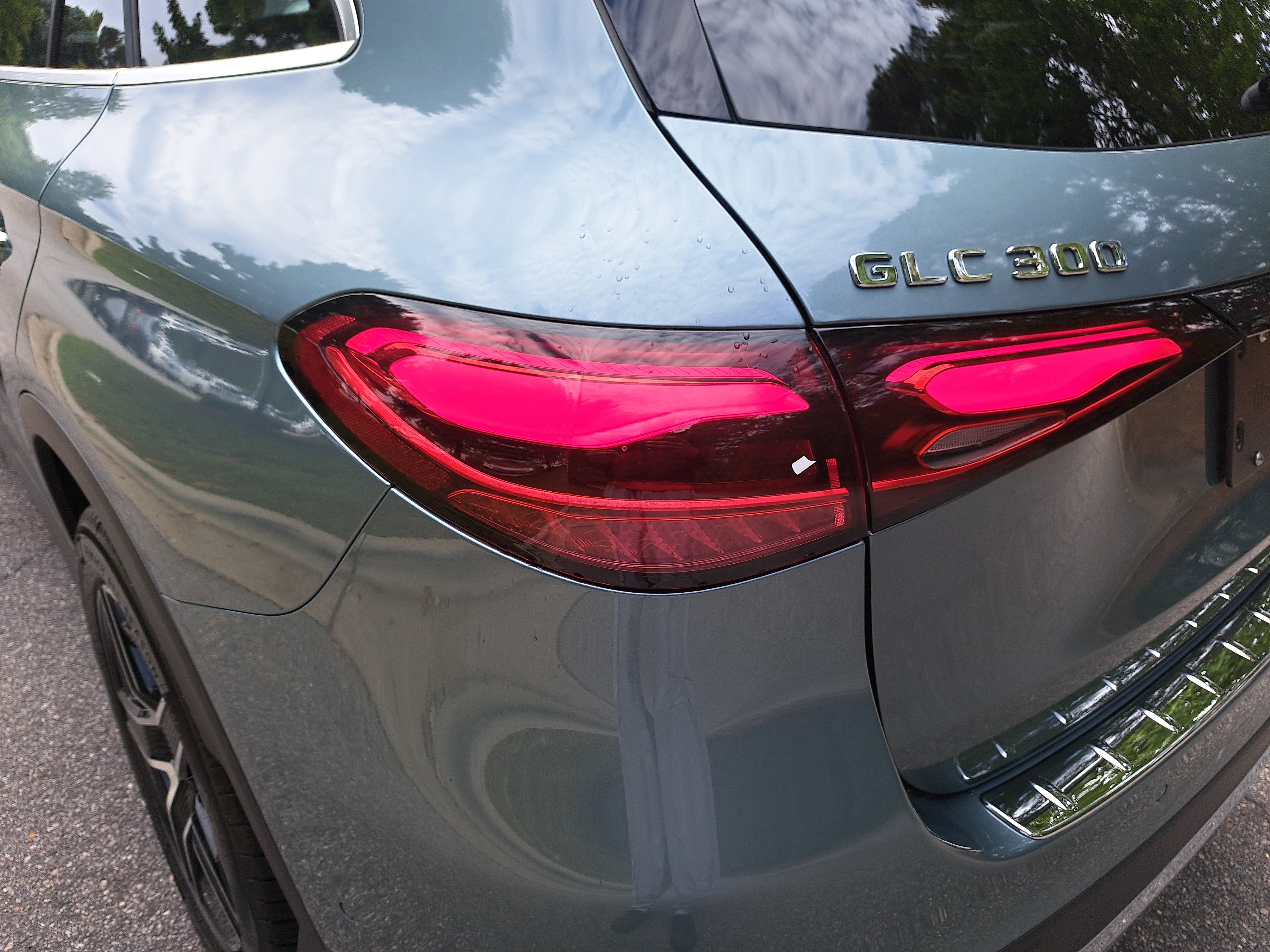 Used 2026 Mercedes-Benz GLC 300 image 37
