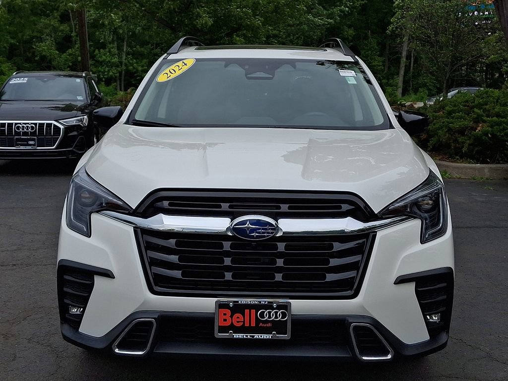Used 2024 Subaru Ascent Touring AWD/4WD image 8