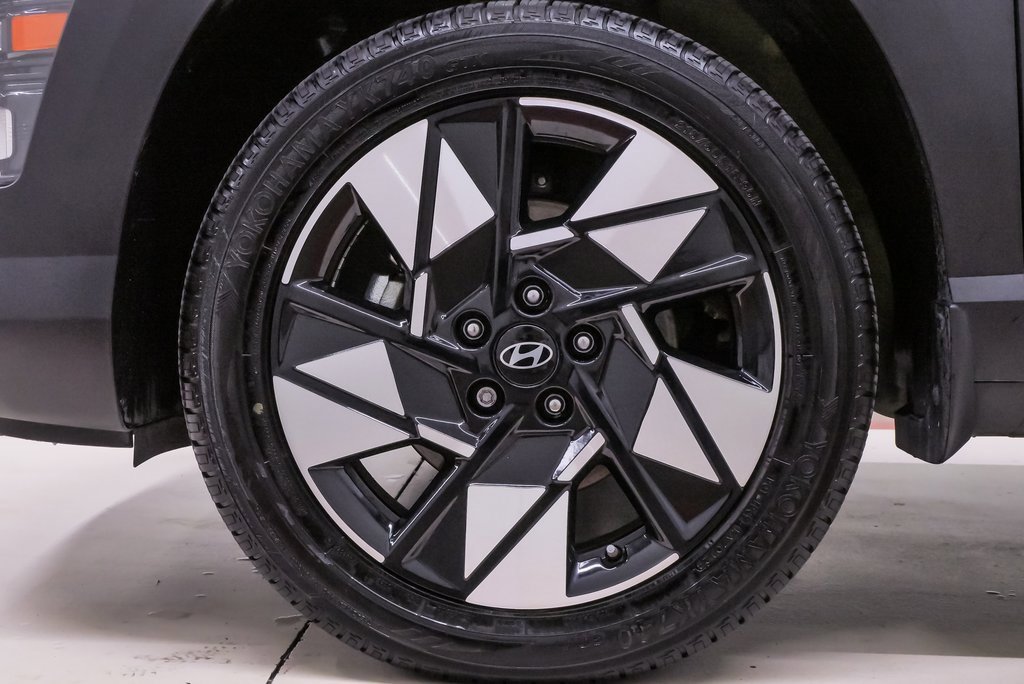 Certified 2024 Hyundai Kona SEL image 28