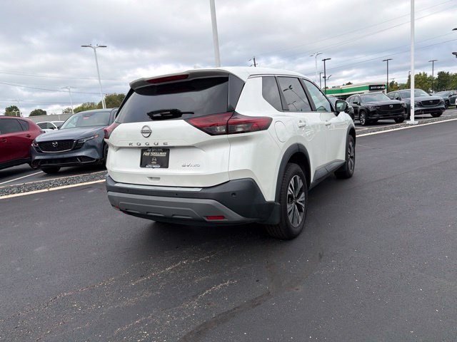 Used 2023 Nissan Rogue SV AWD/4WD image 9