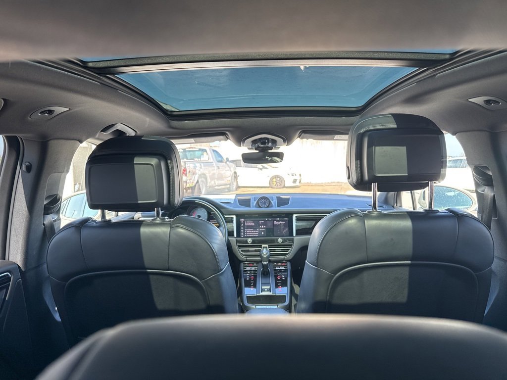 Used 2022 Porsche Macan S image 17