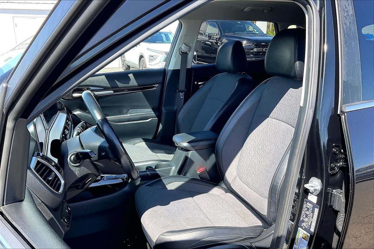 Used 2024 Kia Seltos S FWD image 12