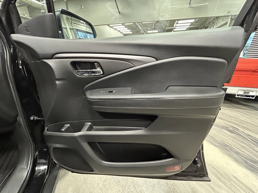 Used 2019 Honda Pilot EX-L image 37