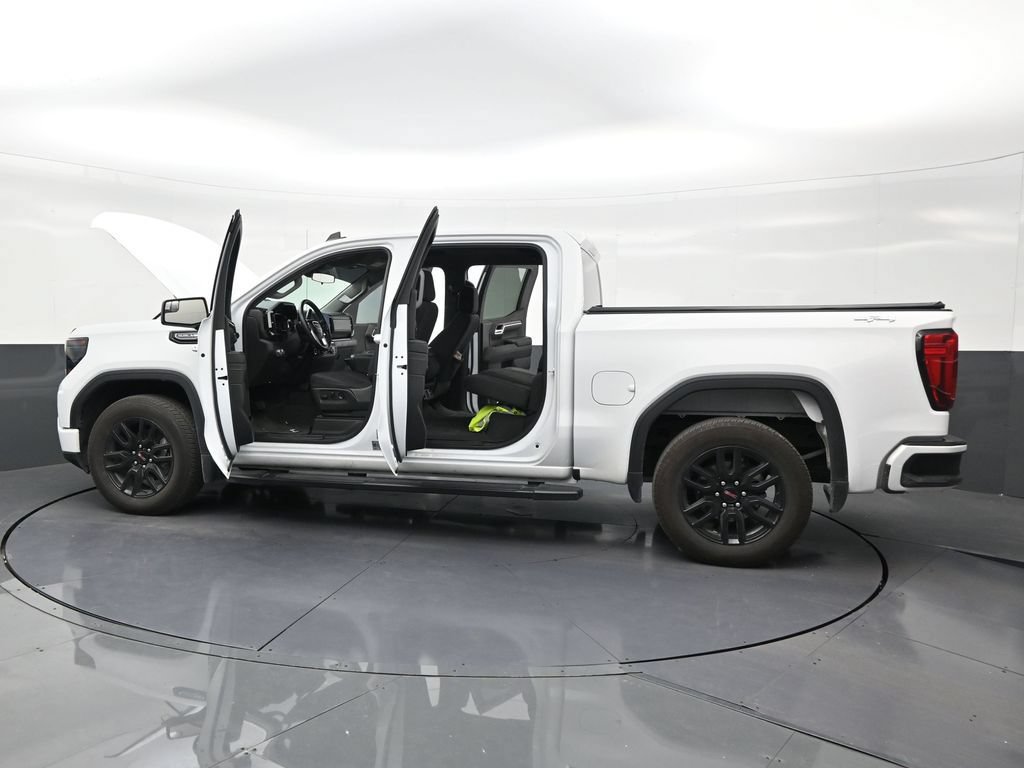 Used 2024 GMC Sierra 1500 Elevation w/ LPO, Elevation Black Package AWD/4WD image 30