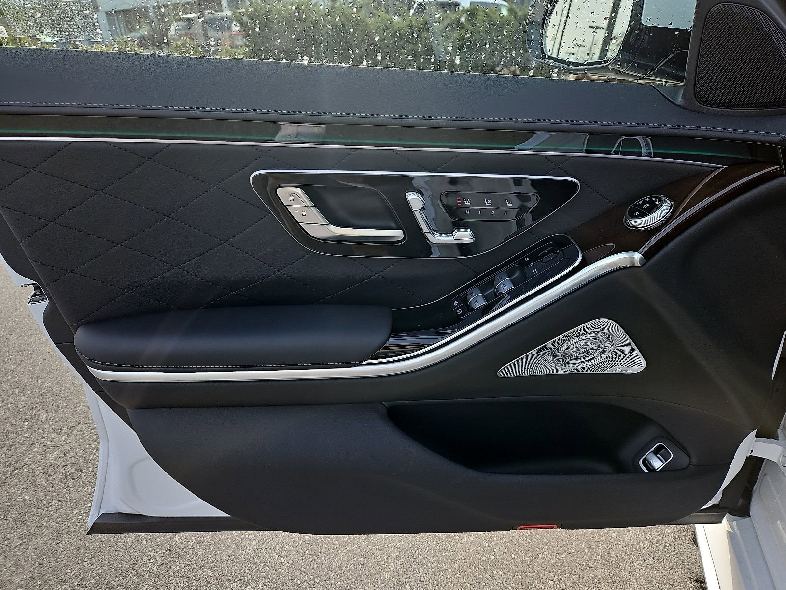 New 2026 Mercedes-Benz S 580 4MATIC Sedan image 8