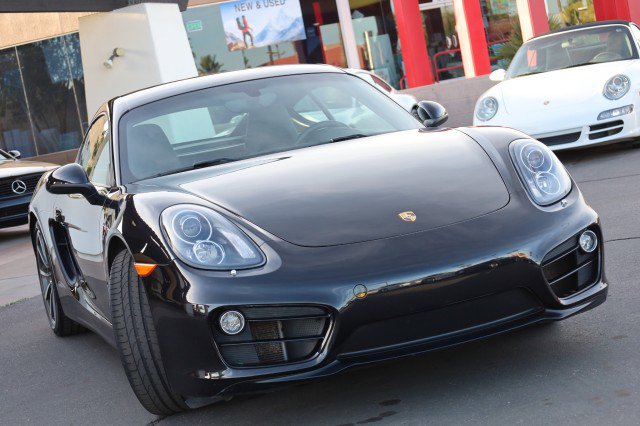 Used 2014 Porsche Cayman image 2