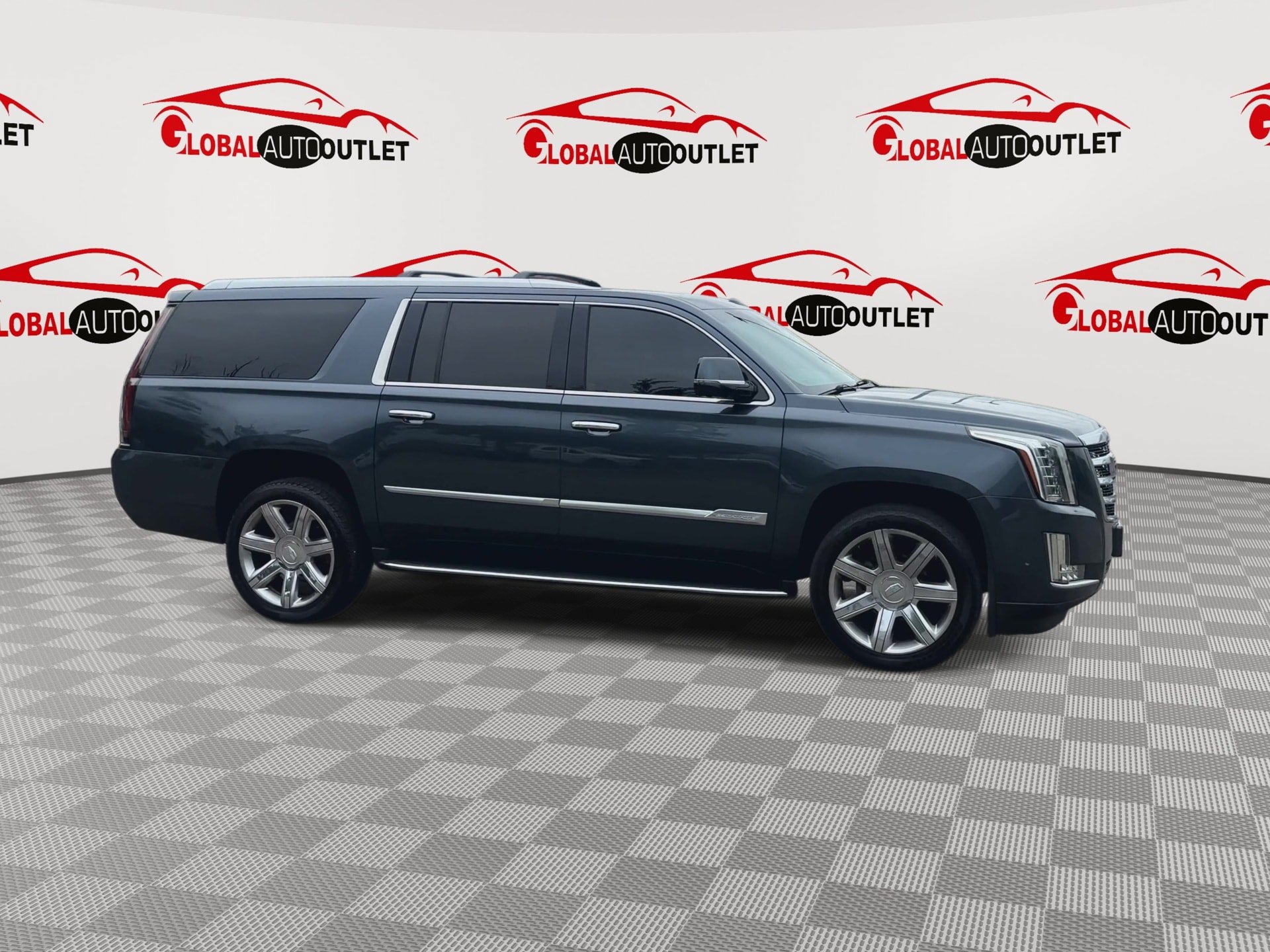Used 2019 Cadillac Escalade ESV Luxury AWD/4WD image 9