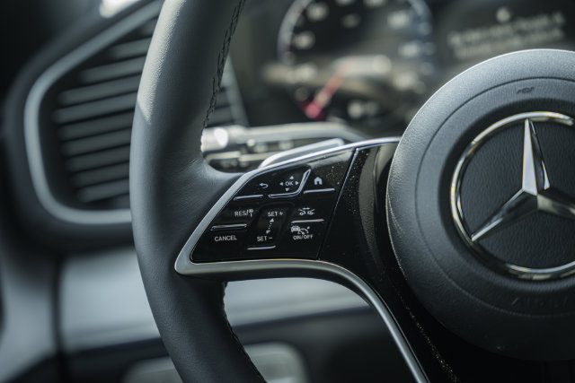 New 2026 Mercedes-Benz GLS 450 4MATIC image 31