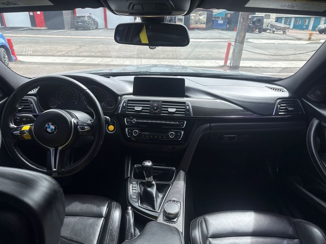 Used 2017 BMW M3 RWD image 18