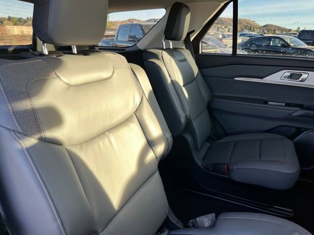 Used 2026 Ford Explorer Active w/ Active Comfort Package image 23