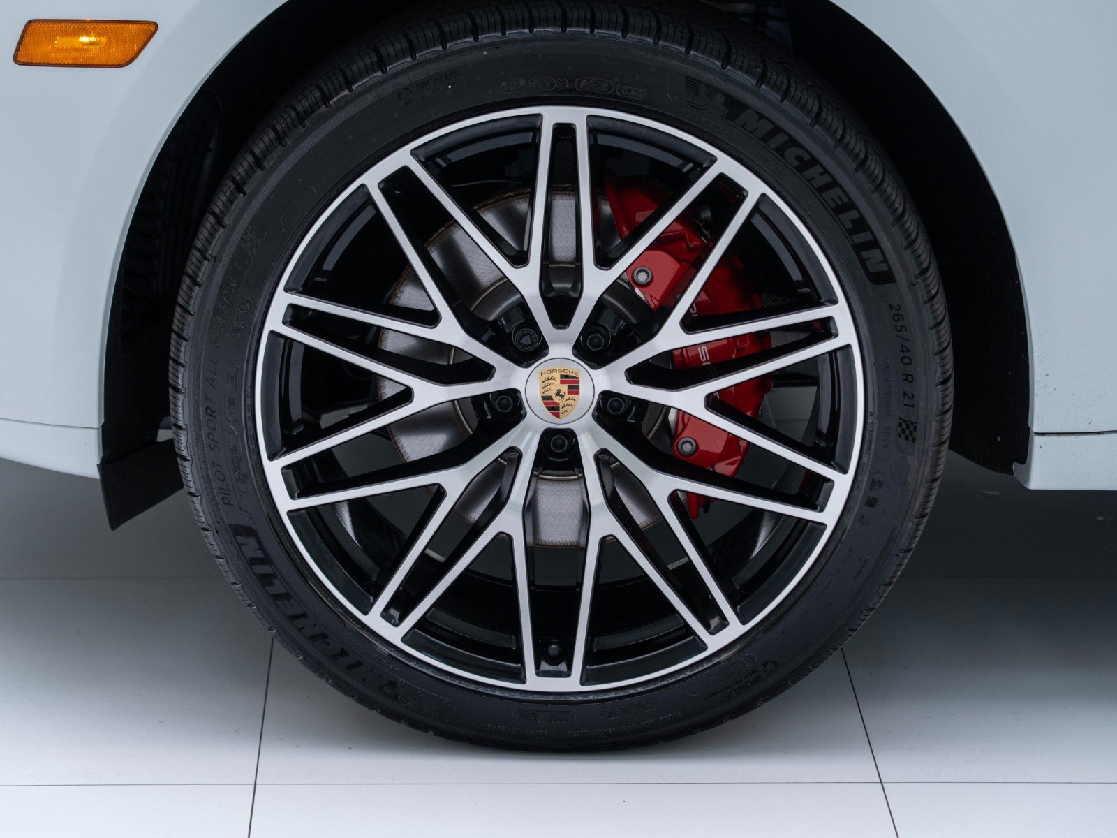 New 2026 Porsche Macan S AWD/4WD image 10