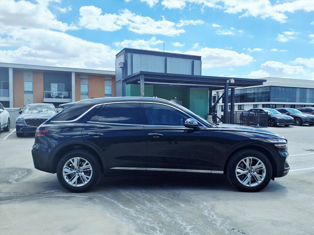 Certified 2022 Genesis GV70 2.5T image 7