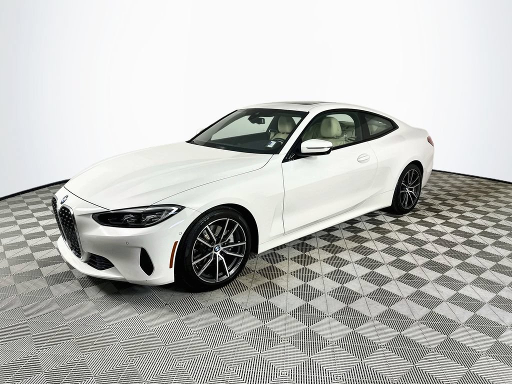 Used 2021 BMW 430i Coupe w/ Convenience Package RWD image 3