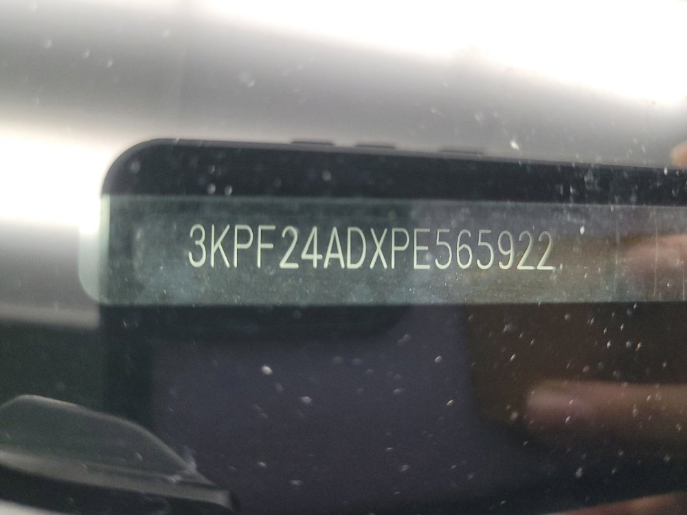 Used 2023 Kia Forte LXS image 33