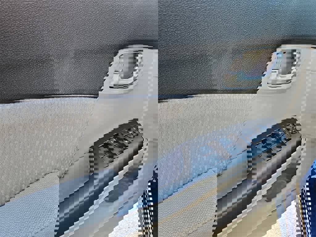 Used 2015 Honda Civic LX image 11