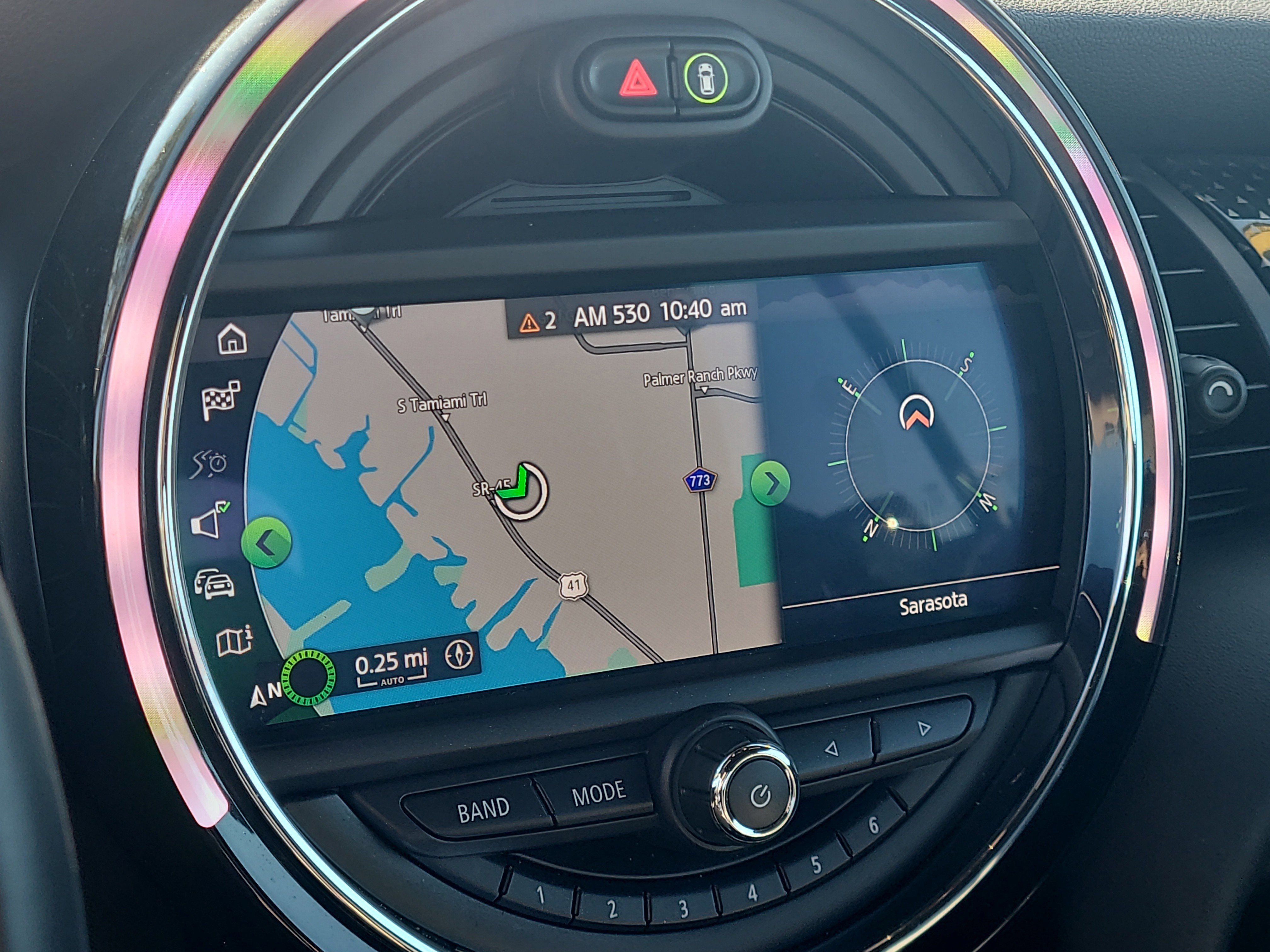 Used 2011 MINI Cooper Hardtop image 25