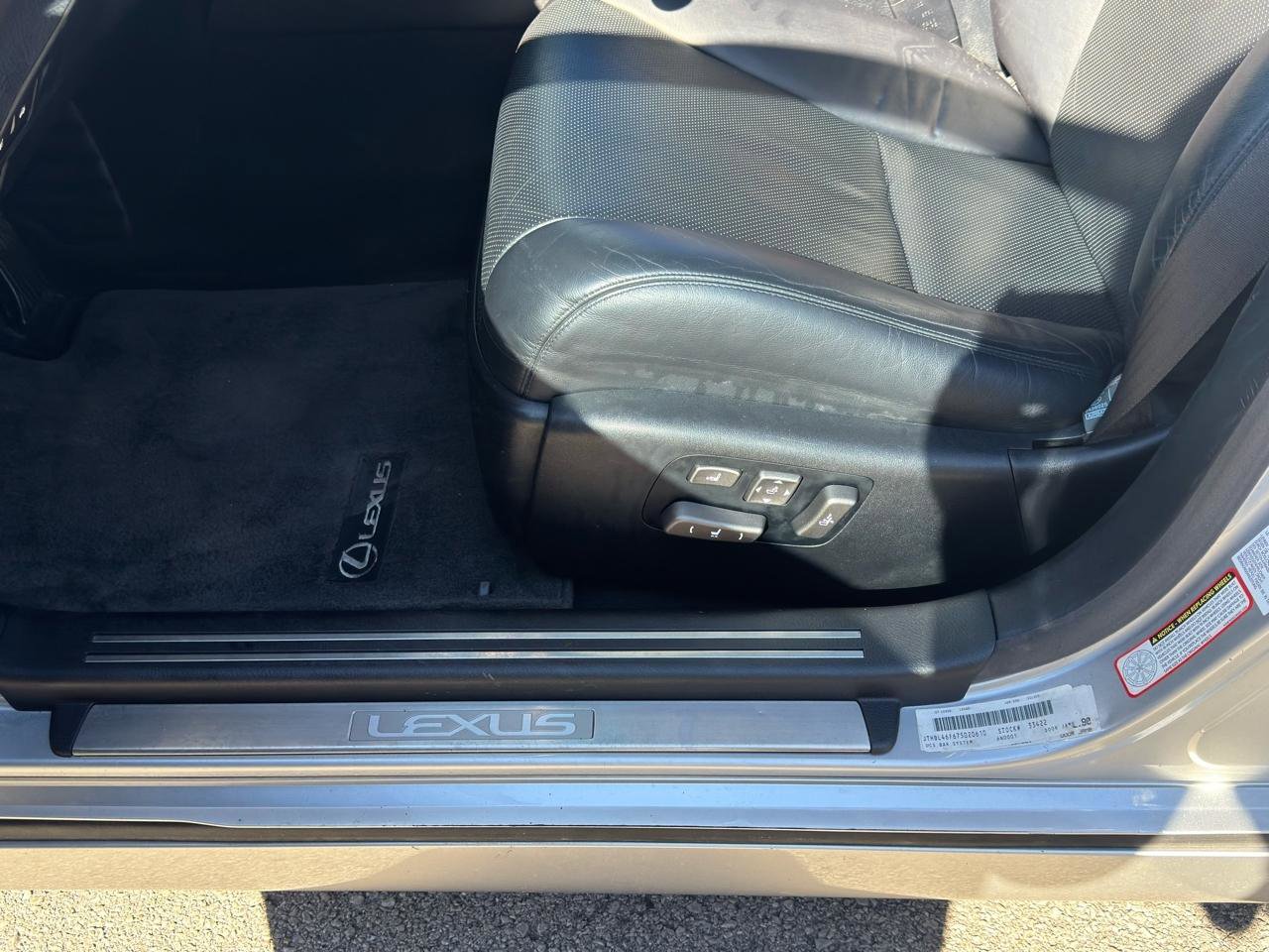 Used 2007 Lexus LS 460 RWD image 17
