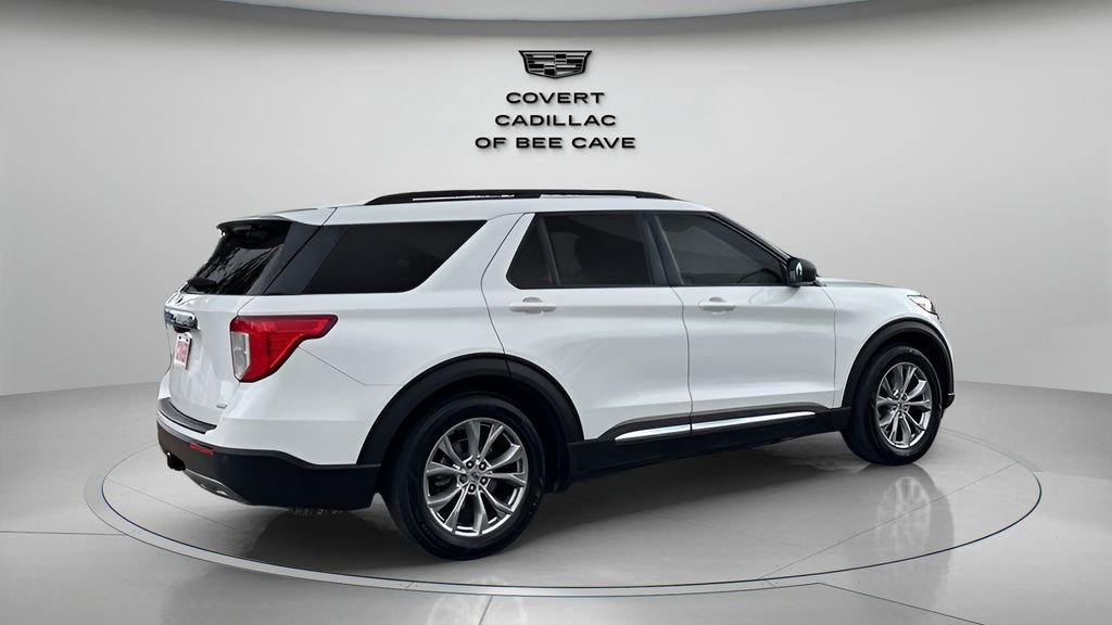 Used 2020 Ford Explorer XLT w/ Equipment Group 202A image 10