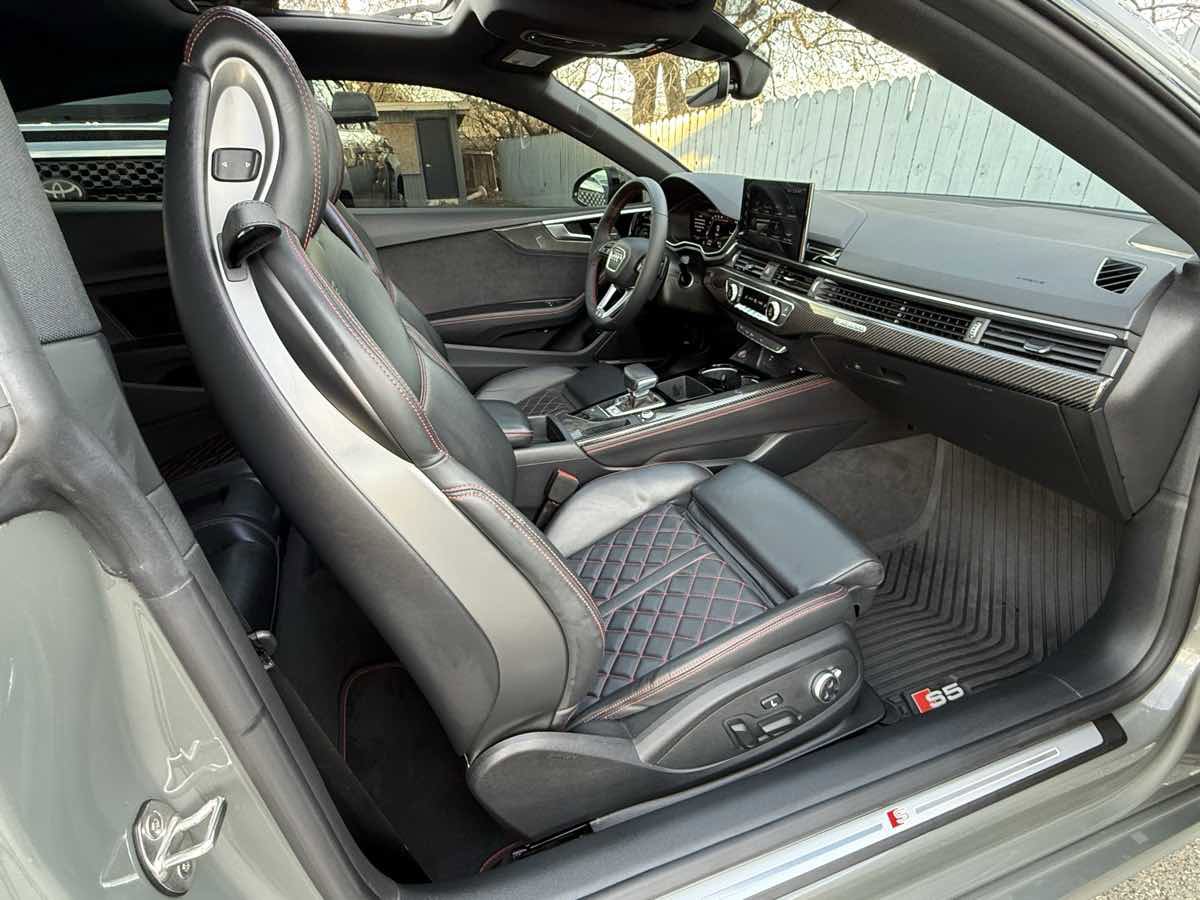 Used 2023 Audi S5 Premium Plus w/ Premium Plus image 13