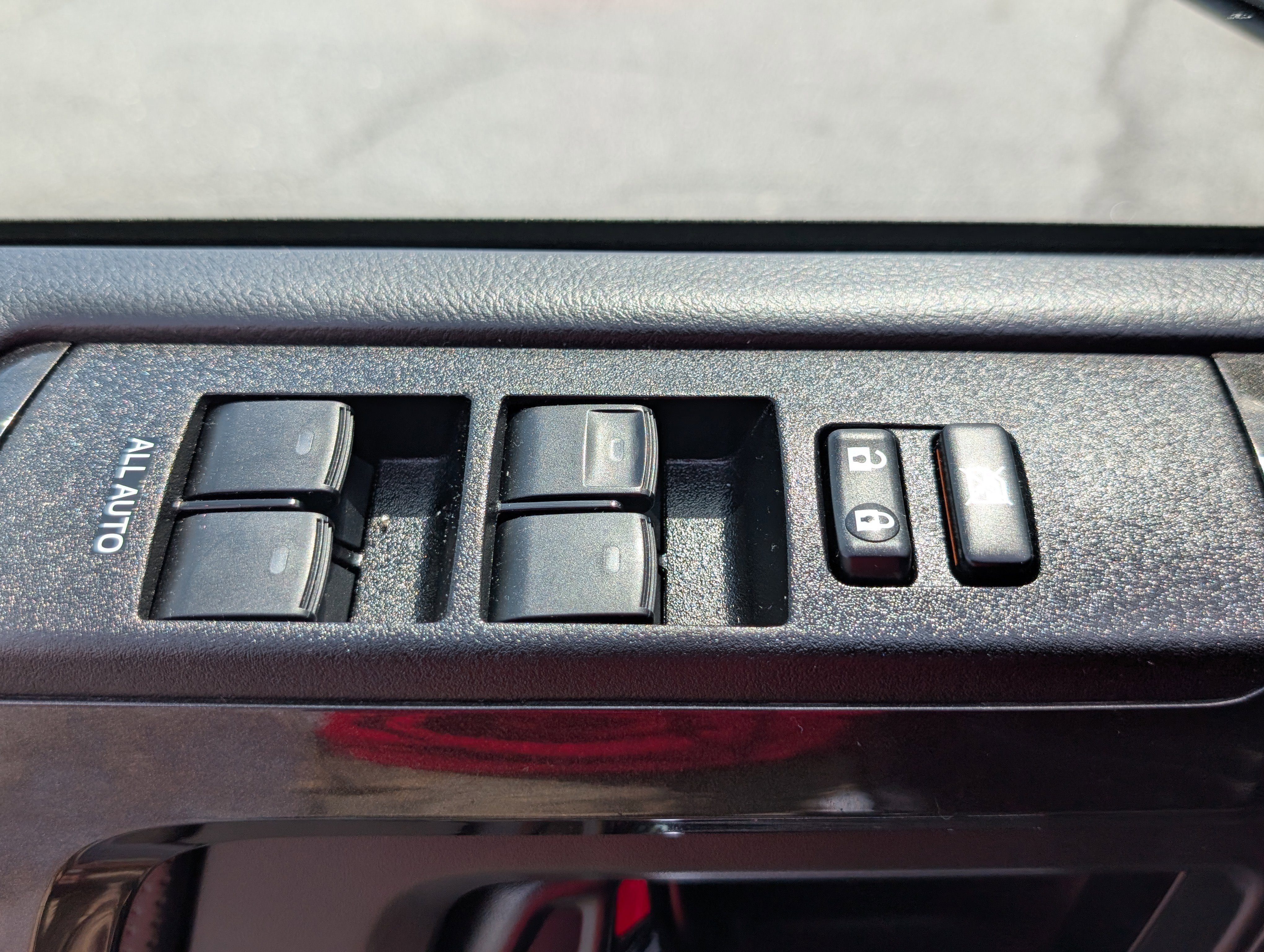 Used 2020 Toyota 4Runner Limited image 19