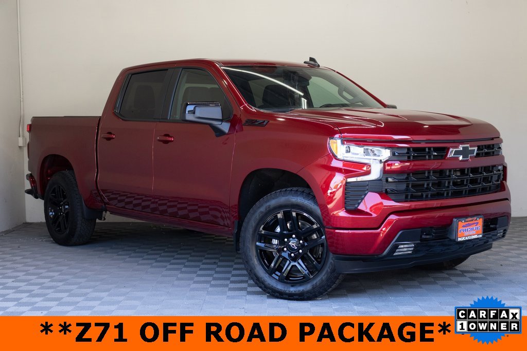 Used 2024 Chevrolet Silverado 1500 RST w/ Z71 Off-Road Package image 2