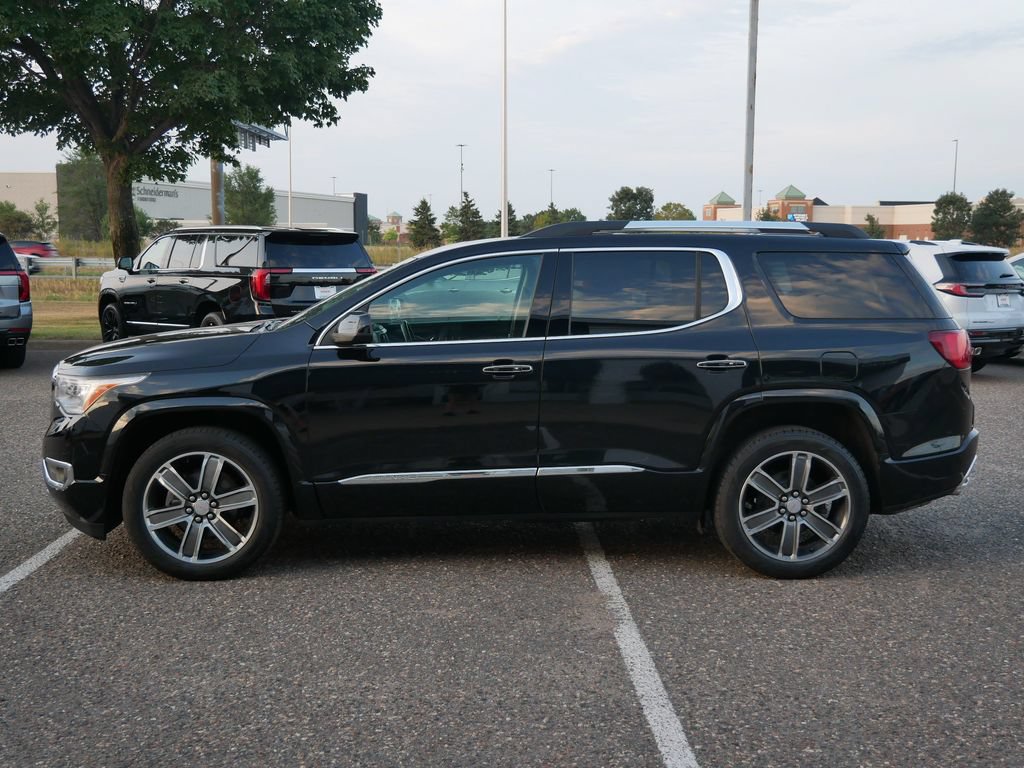 Used 2018 GMC Acadia Denali AWD/4WD image 6