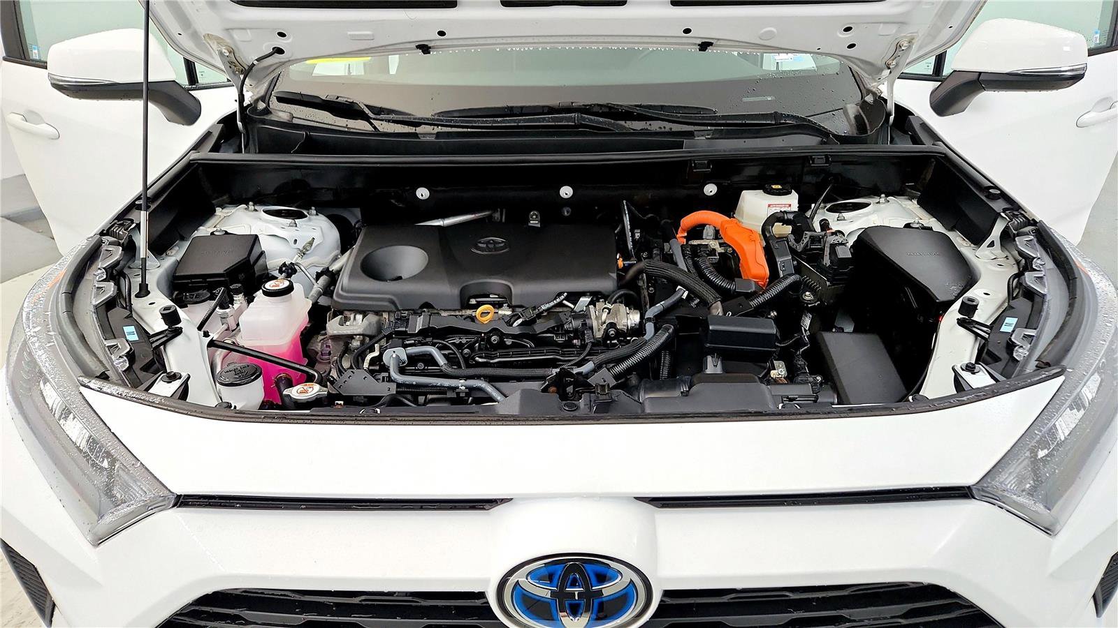 Used 2022 Toyota RAV4 LE image 15