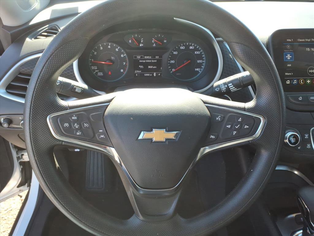 Used 2024 Chevrolet Malibu LT image 30