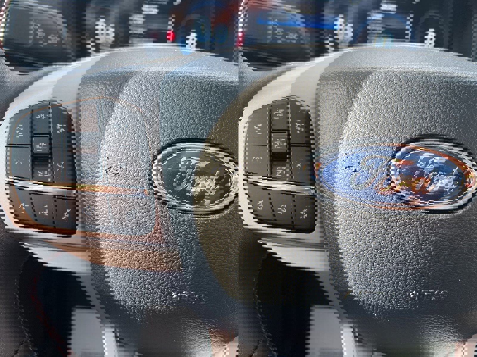 New 2025 Ford Explorer Active w/ Active Comfort Package image 23