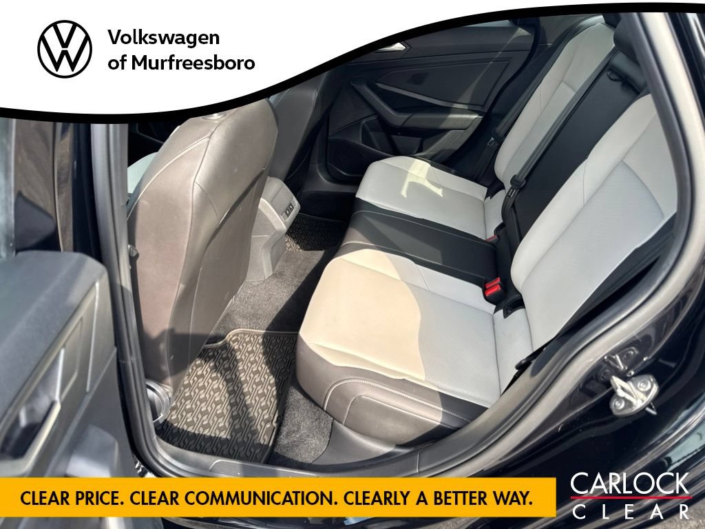 Certified 2021 Volkswagen Jetta R-Line FWD image 28