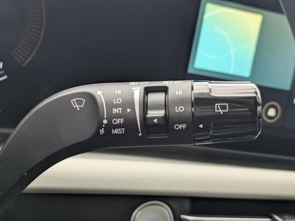 New 2026 Hyundai Tucson SE image 26