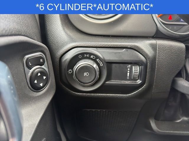 Used 2023 Jeep Wrangler Sport S image 39